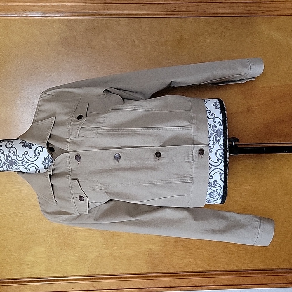 Beige Karen Kane Jacket XL